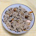 わたさな2016's cooksnap of when they made 祖母の味＊炊き込みご飯（鮭＋ひじき）.