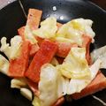 R♡Kママ's cooksnap of when they made スパムとキャベツのカレーマヨ炒め.