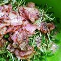 ゆゆっちゃ's cooksnap of when they made 極旨味サラダ☆深煎りごまドレの豆苗サラダ.