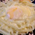 ゆなっちママ's cooksnap of when they made 簡単節約☆じゃがいもチーズの巣ごもり卵.