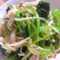 まぁーみたん's cooksnap of when they made 春を先取り！！ミツバとエノキの梅肉和え.