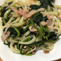 黄金の輝き亭's cooksnap of when they made ほうれん草とベーコンの焼うどん.