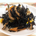 しまりすらいふ。's cooksnap of when they made ひじきと南関（松山）あげの煮物.