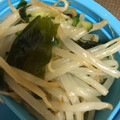 みりん調味料's cooksnap of when they made ワカメともやしときゅうりの中華酢の物.