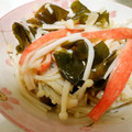 ウルトラの次女's cooksnap of when they made ワカメとエノキの酢の物.