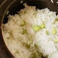 ｍａｍａｒａｄｅ's cooksnap of when they made 焼き枝豆の炊き込みごはん♡.