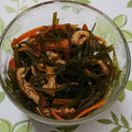 nomoママ's cooksnap of when they made きざみ昆布と人参と油揚げの煮物.