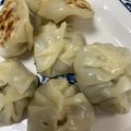 ザッキーくん's cooksnap of when they made 焼き小籠包（ニラ饅頭同時進行）.