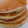 りょうママちっち's cooksnap of when they made ふるわない！薄力粉で作るホットケーキ.