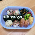 ☆一星☆'s cooksnap of when they made 2005年幼稚園の運動会＜トトロ弁当＞.