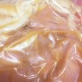 xiang913's cooksnap of when they made 下味冷凍 糀甘酒でやわらかみそ親子丼.