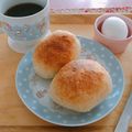 ロイヤルミルク♪'s cooksnap of when they made フワフワなのにしっかり満足くるみパン.