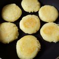 もーり☆☆'s cooksnap of when they made 離乳食後期〜ジャガイモとモロコシおやき〜.