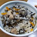 や～たん食堂's cooksnap of when they made 薄味！鶏もも肉とひじきの炊き込みご飯♪.