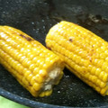 クックUL8OCM☆'s cooksnap of when they made 焼きとうもろこし◎バター醤油.