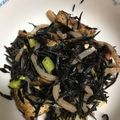 お願いひつじ's cooksnap of when they made レモンでさっぱり♪ひじきのガーリック炒め.