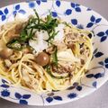 ☆やすちゃん☆'s cooksnap of when they made しめじとサバ缶のおろしパスタ.