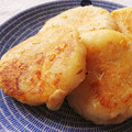emik☺'s cooksnap of when they made 簡単♡バター香るとうもろこしのいももち.