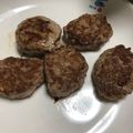 ももちゃん1's cooksnap of when they made 離乳食後期～完了期　牛ひき肉ハンバーグ.