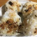 youすずニャン's cooksnap of when they made 食欲そそる！胡麻油と塩昆布焼きおにぎり☆.