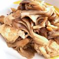 Nya6nya6's cooksnap of when they made 胸肉としめじのバター醤油炒め.