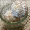 Mayril's cooksnap of when they made バレンタインに簡単♪スノーボール・くるみ.