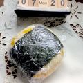 ふせとも's cooksnap of when they made チーズとおかかとたくあんのおにぎり.