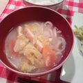 よん妻's cooksnap of when they made みそ煮込みうどん.