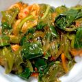 団体競技は鍋's cooksnap of when they made 夏に簡単にモロヘイヤめかぶの和え物.