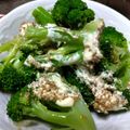 ユーロン's cooksnap of when they made ブロッコリー胡麻マヨ和え.