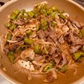 skateri's cooksnap of when they made 速攻おつまみ♪牛肉のマスタード炒め.