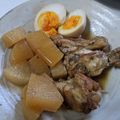 理恵蔵's cooksnap of when they made 鶏手羽元と大根の黒酢煮.