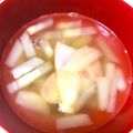 夕飯は６時です's cooksnap of when they made 冬瓜とベーコンのコンソメスープ.