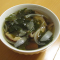 もんしゅしゅ's cooksnap of when they made 簡単♡ワカメと椎茸のお吸い物.