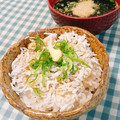 あゆまんま♪'s cooksnap of when they made 簡単！しらす丼.