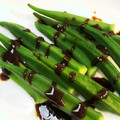いっけっけ☆☆'s cooksnap of when they made おくらのカレーオイルかけ☆ソース簡単絶品.