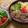 プルンバゴ's cooksnap of when they made 吉野家の牛丼にたまごをひとつ入れたよ.