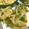 にゃあオクト's cooksnap of when they made さくさくかりかりの春菊の天ぷら.