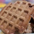 海外放浪中's cooksnap of when they made ヘルシーおからとバナナのワッフル.