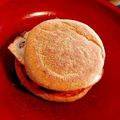 ヤング's cooksnap of when they made そのまんま☆ソーセージエッグマフィン.