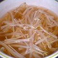 あすみんみん's cooksnap of when they made もやしの白いスープ.