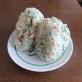 よちりん's cooksnap of when they made ＊鶏そぼろと青海苔のおにぎり＊.