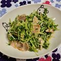 やみつきななすけ's cooksnap of when they made 豆苗とベーコンのにんにく炒め.