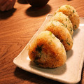 ハチワレねこ's cooksnap of when they made 揚げ玉とねぎの焼おにぎり.