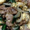 クックH86AFM☆'s cooksnap of when they made ニラ玉豚バラもやしのオイスターソース炒め.