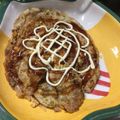あっぷるかぞくのママ's cooksnap of when they made 余ったお餅でお好み焼き（餅の消費に）.
