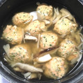 OTO☆HANA's cooksnap of when they made 秋鮭つみれときのこのお味噌汁.