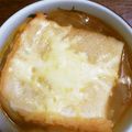 クックHJTK9C☆'s cooksnap of when they made 簡単!!オニオンパングラタンスープ.