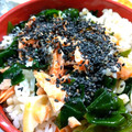 ユーロン's cooksnap of when they made 鮭とわかめの混ぜごはん.