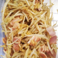 Rumbataki's cooksnap of when they made 大量消費！！もやしのニンニク生姜醤油炒め.